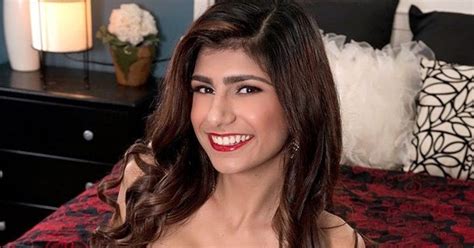 mia khalifa tits|Mia Khalifa big tits Search